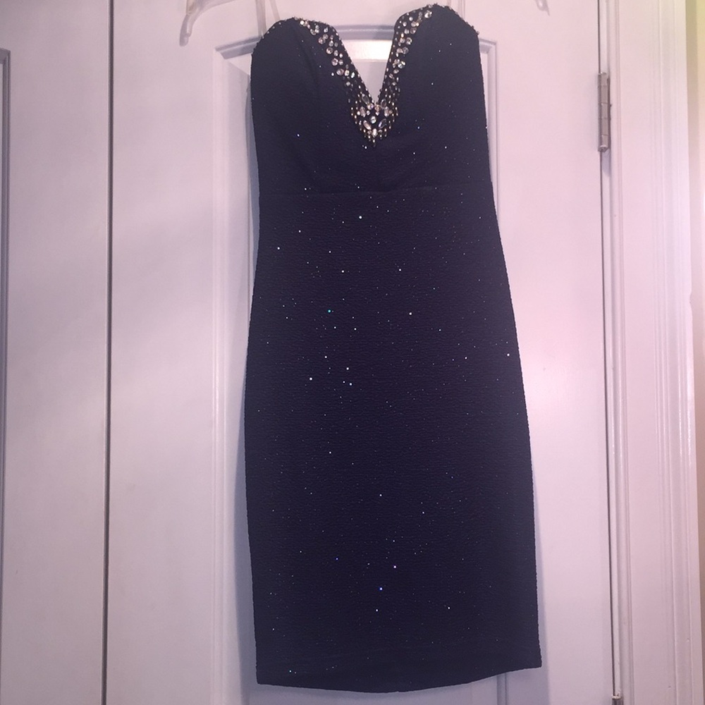 Short dress